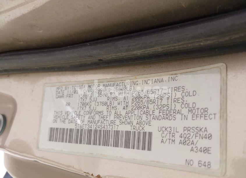 Photo 9 of 2004 Toyota Tundra SR5 V8 (VIN 5TBET34124S437317)