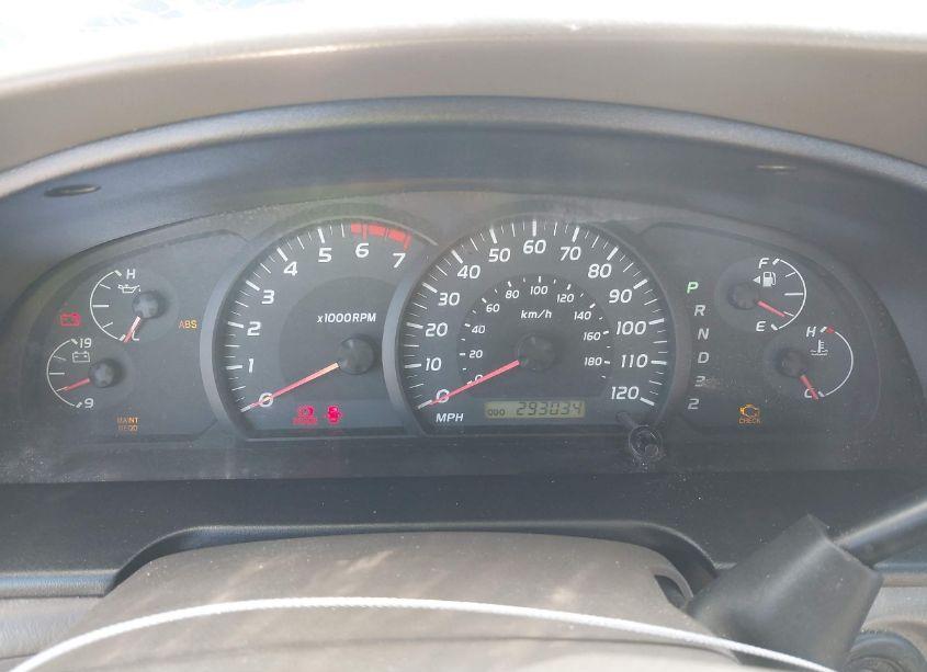 Photo 7 of 2005 Toyota Tundra SR5 V8 (VIN 5TBET34125S480427)