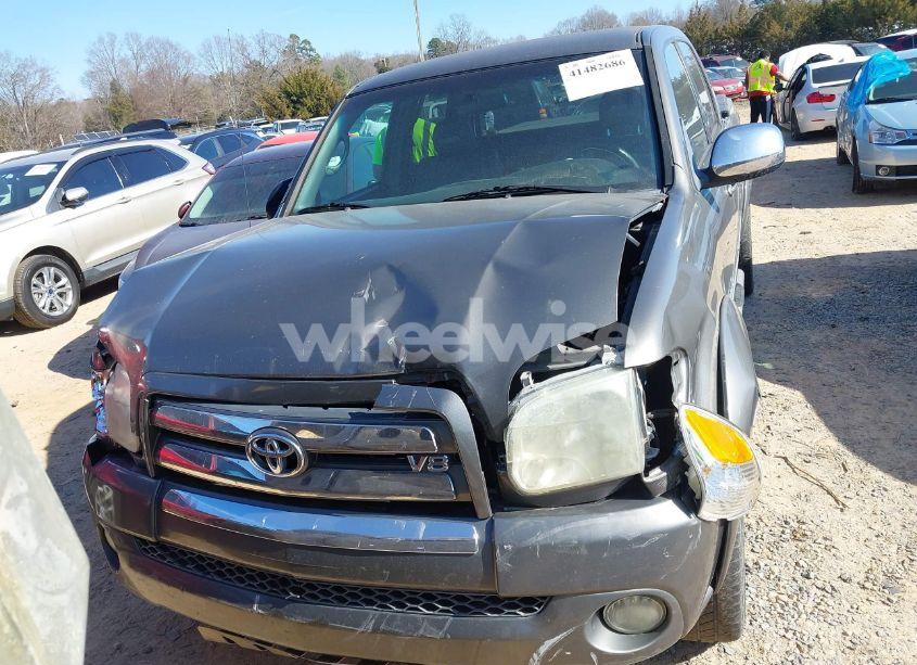 Photo 13 of 2006 Toyota Tundra SR5 V8 (VIN 5TBET34126S554401)