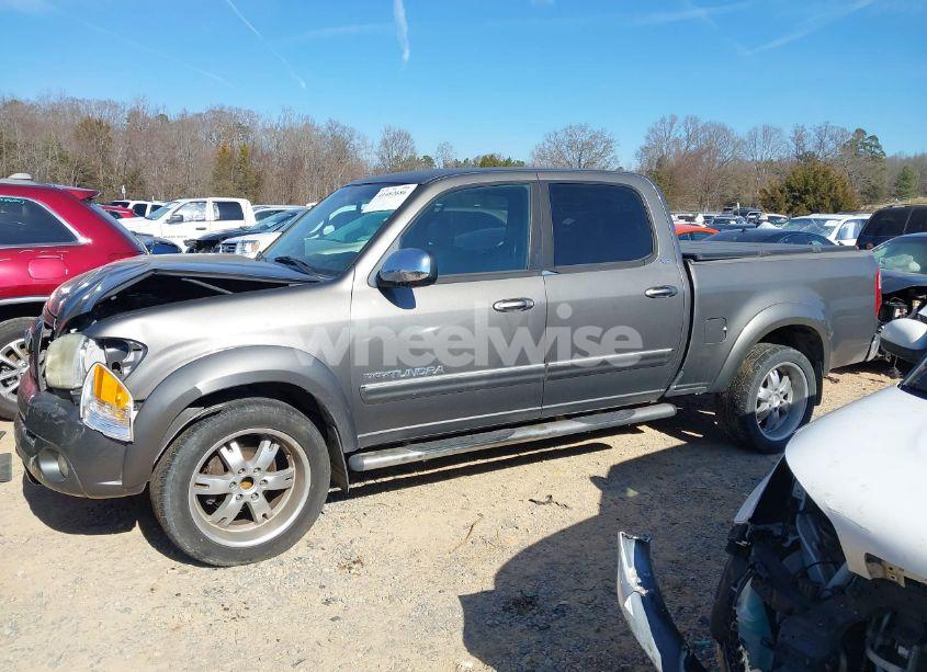 Photo 15 of 2006 Toyota Tundra SR5 V8 (VIN 5TBET34126S554401)