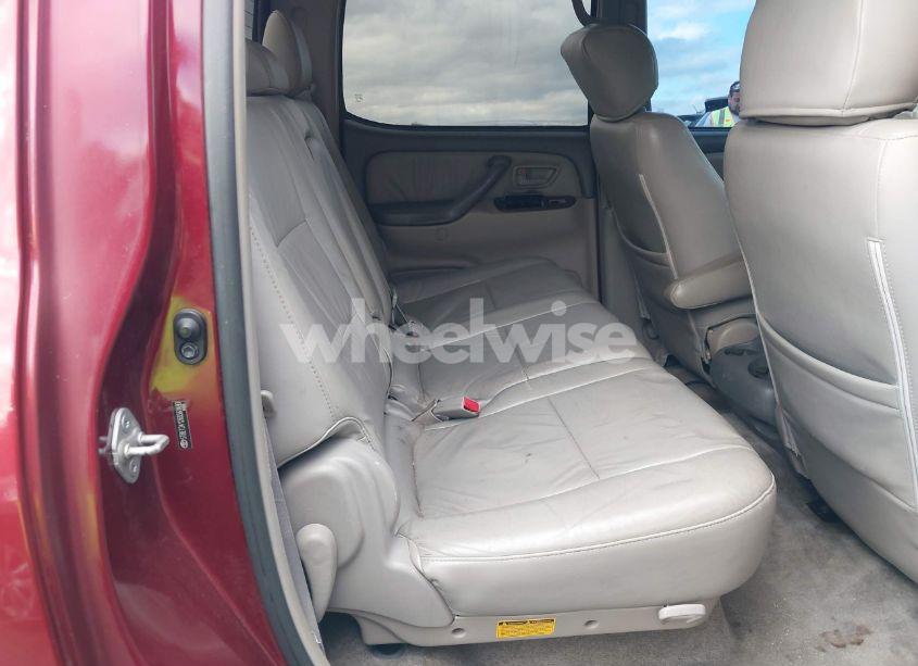 Photo 8 of 2006 Toyota Tundra SR5 V8 (VIN 5TBET34126S561493)