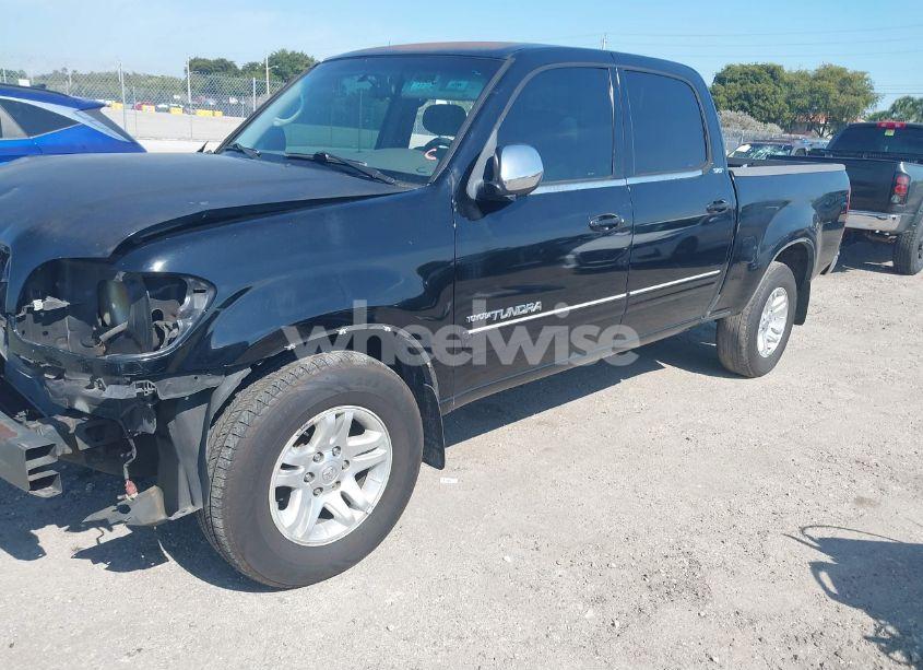 Photo 16 of 2004 Toyota Tundra SR5 V8 (VIN 5TBET34134S437729)