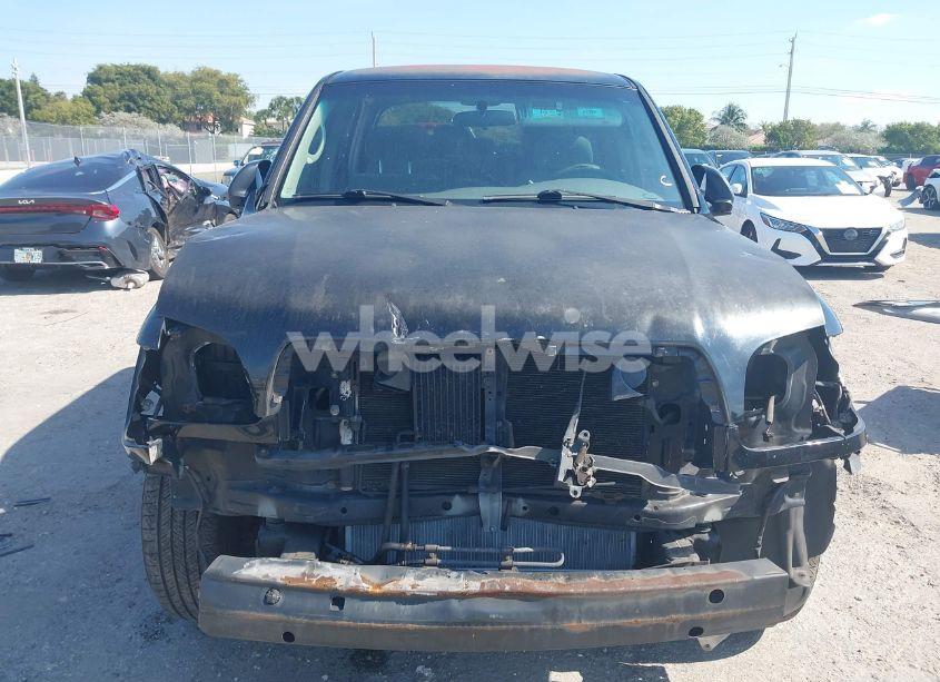 Photo 6 of 2004 Toyota Tundra SR5 V8 (VIN 5TBET34134S437729)