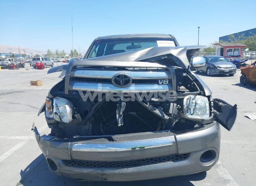 Photo 6 of 2004 Toyota Tundra SR5 V8 (VIN 5TBET34134S461691)