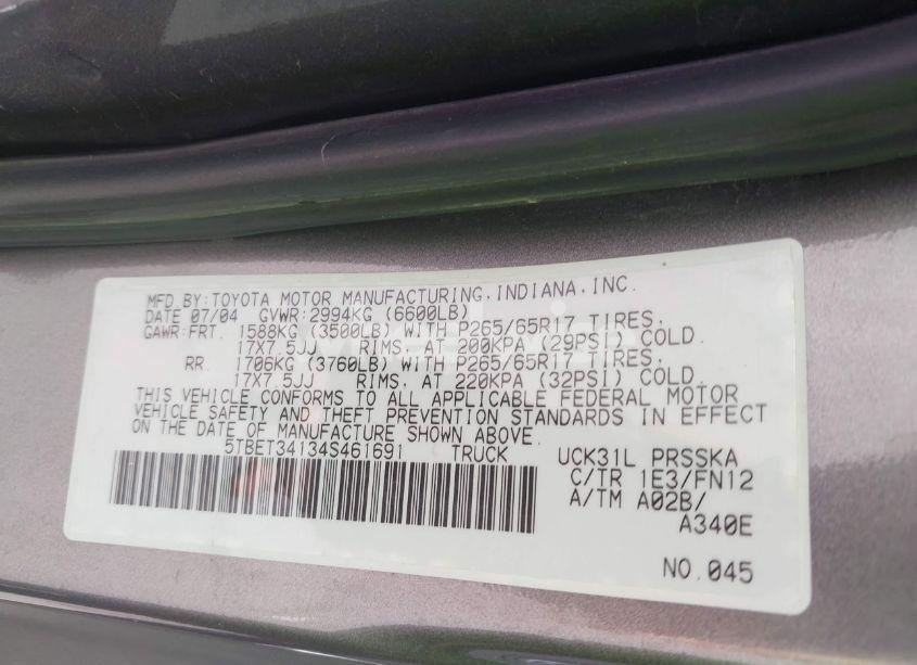 Photo 9 of 2004 Toyota Tundra SR5 V8 (VIN 5TBET34134S461691)