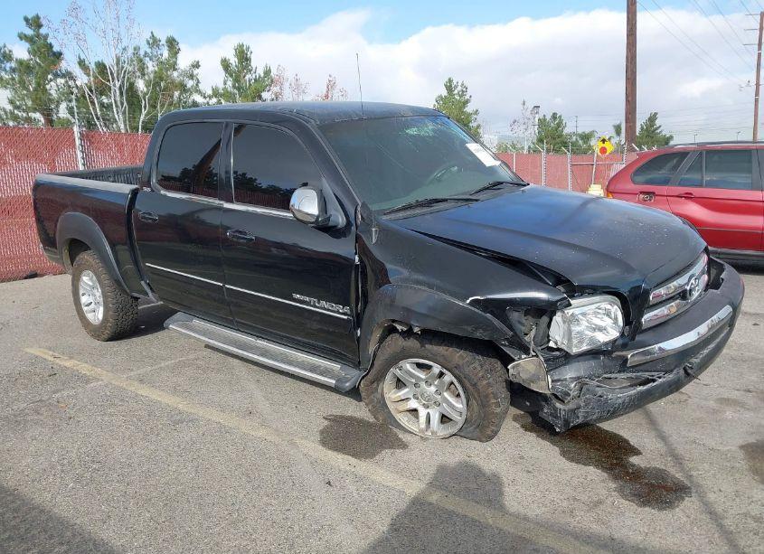 2005 Toyota Tundra SR5 V8 (VIN 5TBET34135S482297) main photo