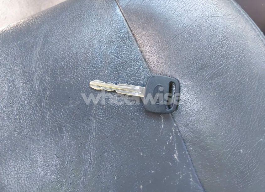 Photo 11 of 2005 Toyota Tundra SR5 V8 (VIN 5TBET34135S495552)