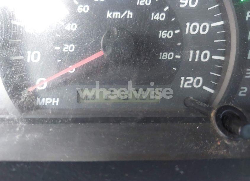 Photo 15 of 2005 Toyota Tundra SR5 V8 (VIN 5TBET34135S495552)