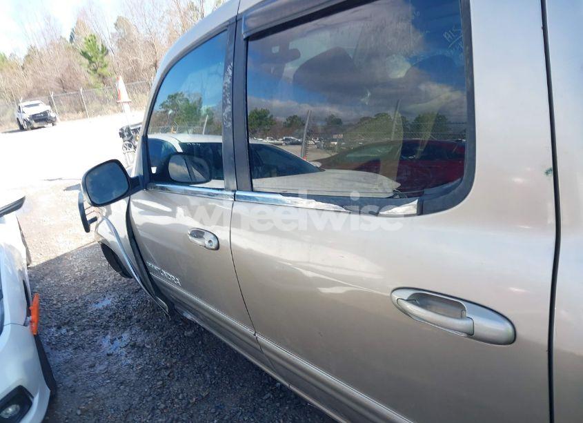 Photo 15 of 2006 Toyota Tundra SR5 V8 (VIN 5TBET34136S515266)