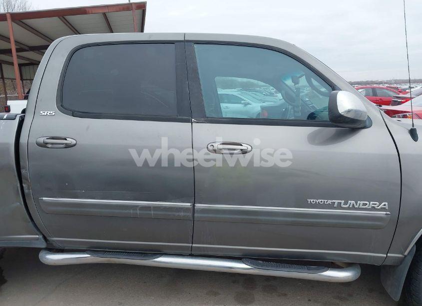 Photo 13 of 2006 Toyota Tundra SR5 V8 (VIN 5TBET34136S535968)