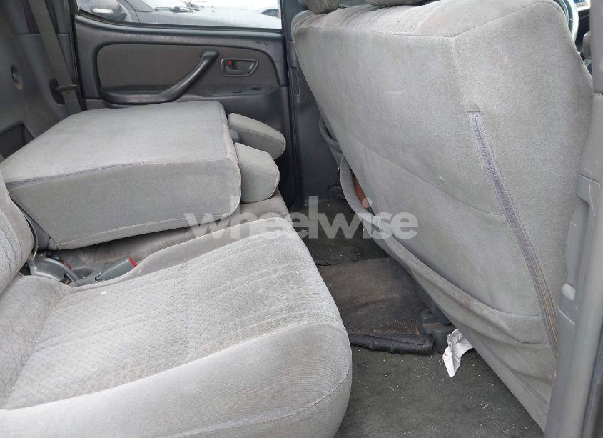 Photo 8 of 2006 Toyota Tundra SR5 V8 (VIN 5TBET34136S535968)