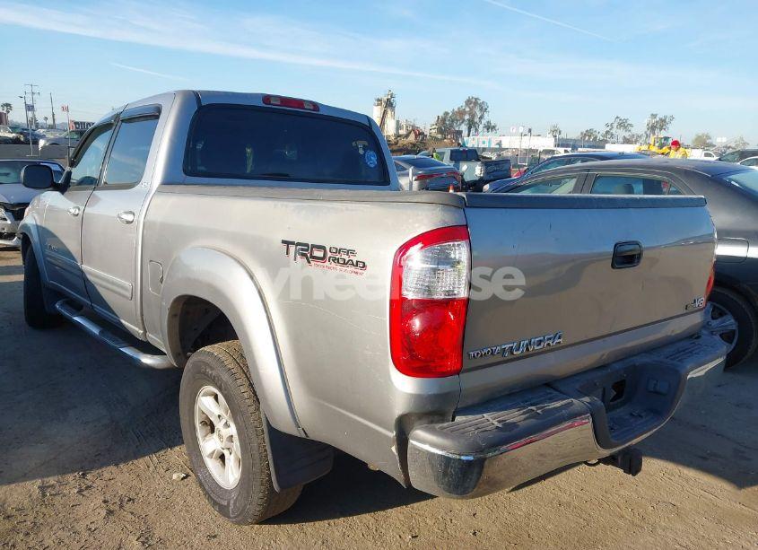 Photo 3 of 2006 Toyota Tundra SR5 V8 (VIN 5TBET34136S537381)