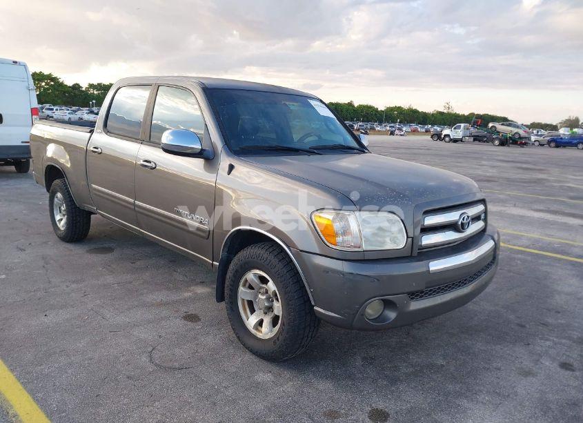 2006 Toyota Tundra SR5 V8 (VIN 5TBET34136S551362) main photo