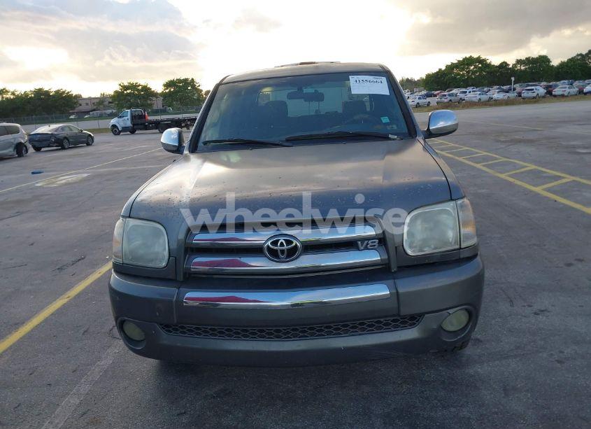 Photo 12 of 2006 Toyota Tundra SR5 V8 (VIN 5TBET34136S551362)