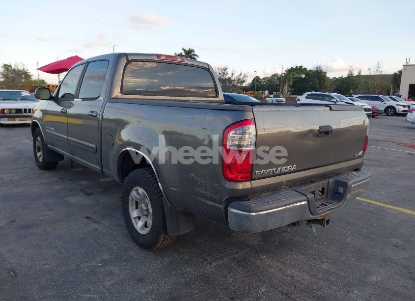 Photo 3 of 2006 Toyota Tundra SR5 V8 (VIN 5TBET34136S551362)