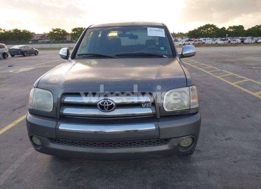 Photo 6 of 2006 Toyota Tundra SR5 V8 (VIN 5TBET34136S551362)