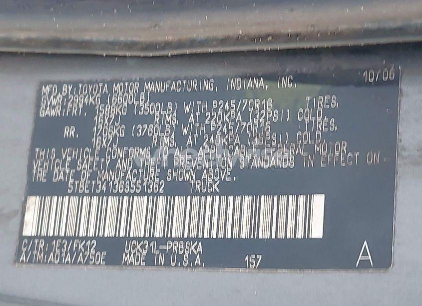 Photo 9 of 2006 Toyota Tundra SR5 V8 (VIN 5TBET34136S551362)