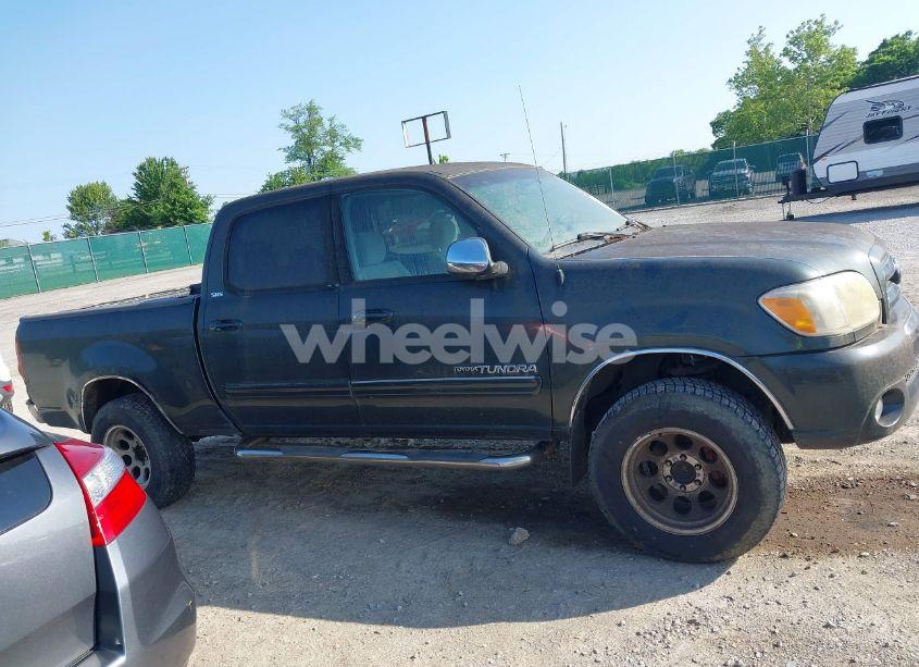 Photo 13 of 2005 Toyota Tundra SR5 V8 (VIN 5TBET34145S478274)