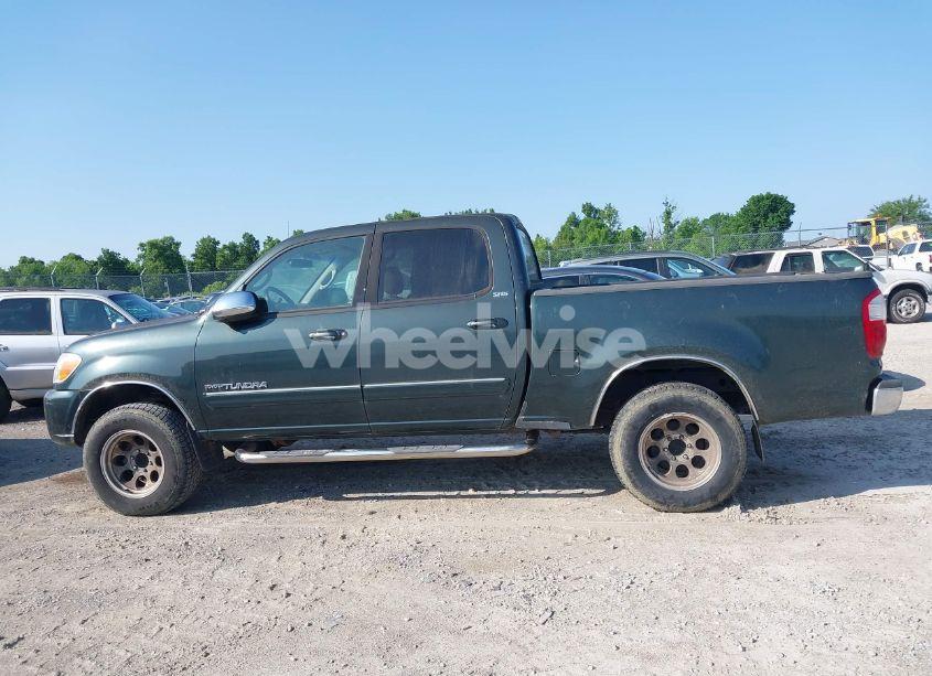 Photo 14 of 2005 Toyota Tundra SR5 V8 (VIN 5TBET34145S478274)