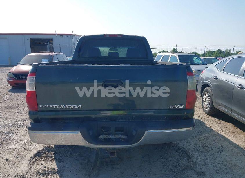 Photo 16 of 2005 Toyota Tundra SR5 V8 (VIN 5TBET34145S478274)