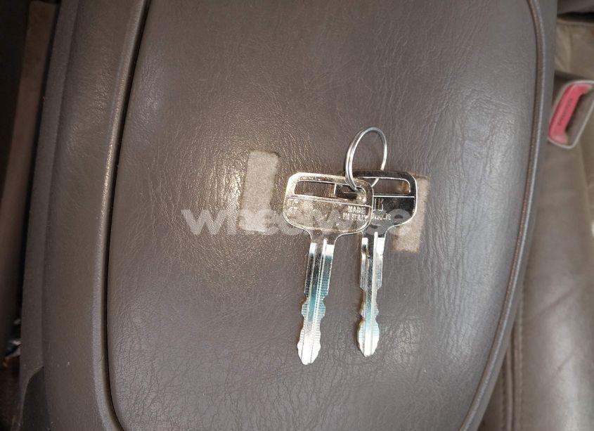 Photo 11 of 2005 Toyota Tundra SR5 V8 (VIN 5TBET34145S484432)