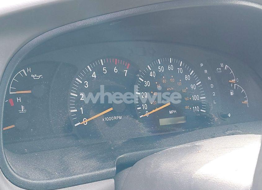 Photo 7 of 2005 Toyota Tundra SR5 V8 (VIN 5TBET34145S484432)