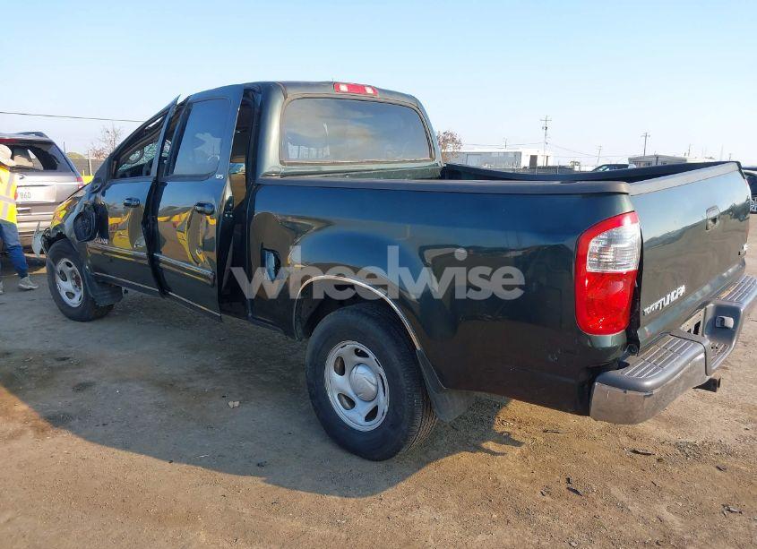 Photo 3 of 2005 Toyota Tundra SR5 V8 (VIN 5TBET34145S490747)