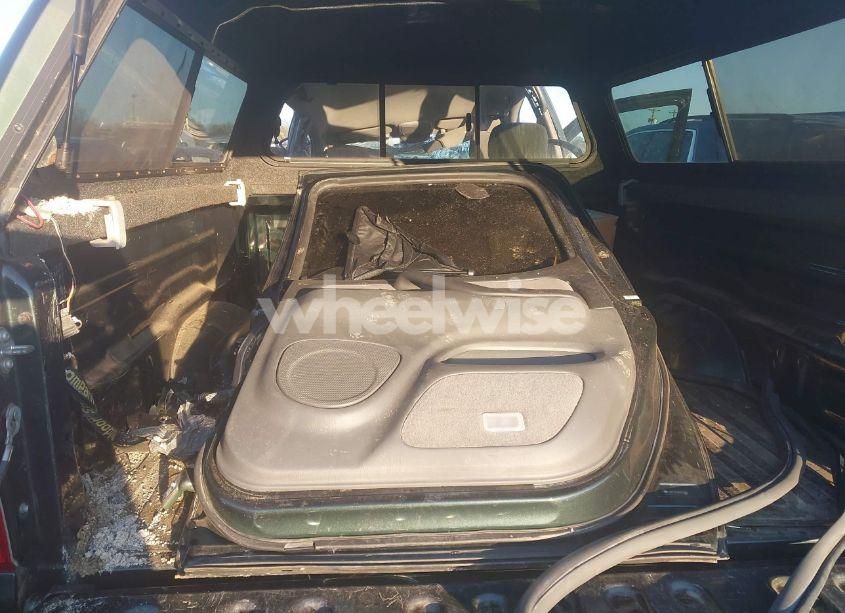 Photo 12 of 2006 Toyota Tundra SR5 V8 (VIN 5TBET34146S502896)