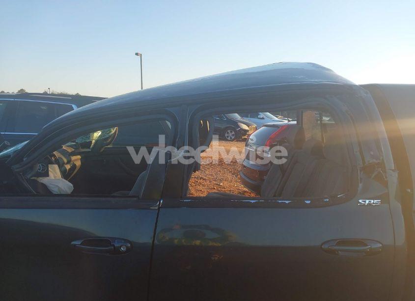 Photo 18 of 2006 Toyota Tundra SR5 V8 (VIN 5TBET34146S502896)