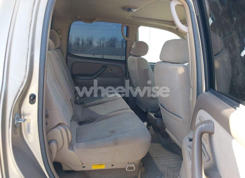 Photo 8 of 2004 Toyota Tundra SR5 V8 (VIN 5TBET34154S434900)