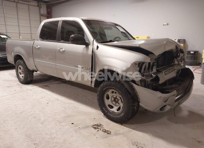 2005 Toyota Tundra SR5 V8 (VIN 5TBET34155S483922) main photo