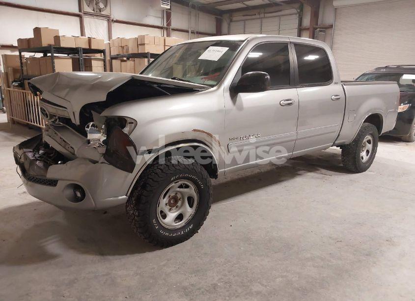 Photo 2 of 2005 Toyota Tundra SR5 V8 (VIN 5TBET34155S483922)