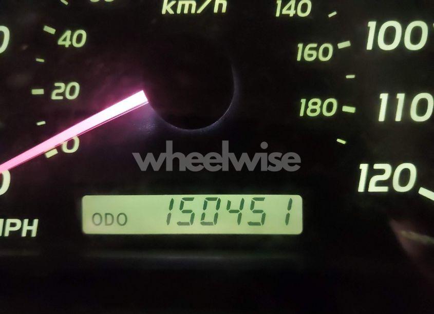 Photo 7 of 2005 Toyota Tundra SR5 V8 (VIN 5TBET34155S483922)