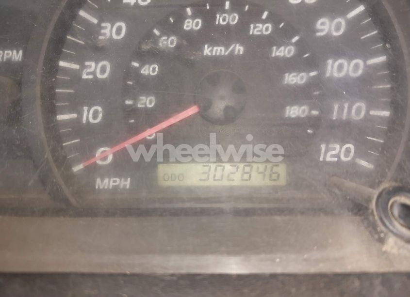 Photo 15 of 2005 Toyota Tundra SR5 V8 (VIN 5TBET34155S488943)