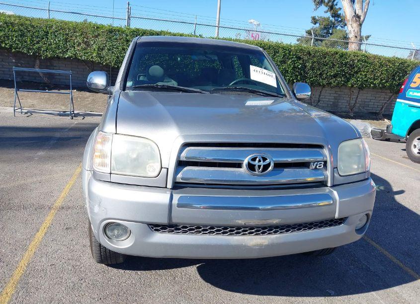 Photo 12 of 2006 Toyota Tundra SR5 V8 (VIN 5TBET34156S512546)