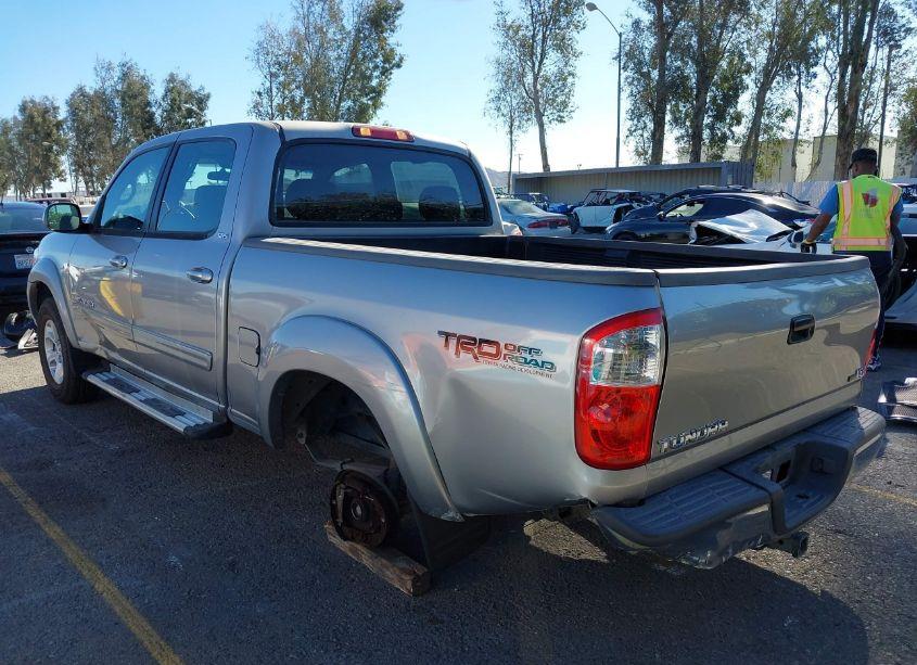 Photo 3 of 2006 Toyota Tundra SR5 V8 (VIN 5TBET34156S512546)