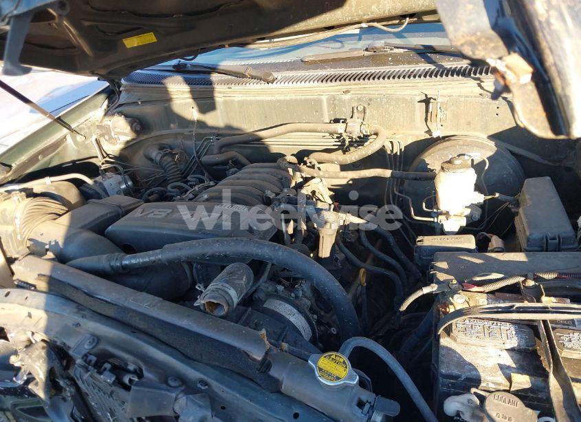 Photo 10 of 2006 Toyota Tundra SR5 V8 (VIN 5TBET34156S526897)