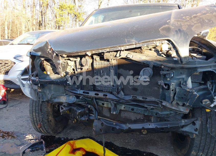 Photo 6 of 2006 Toyota Tundra SR5 V8 (VIN 5TBET34156S526897)