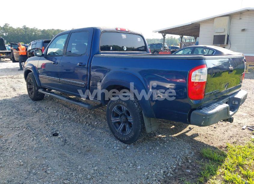 Photo 3 of 2004 Toyota Tundra SR5 V8 (VIN 5TBET34164S456470)