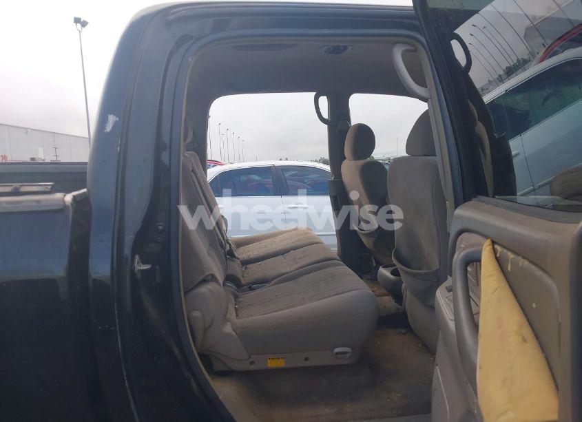 Photo 8 of 2006 Toyota Tundra SR5 V8 (VIN 5TBET34166S528545)