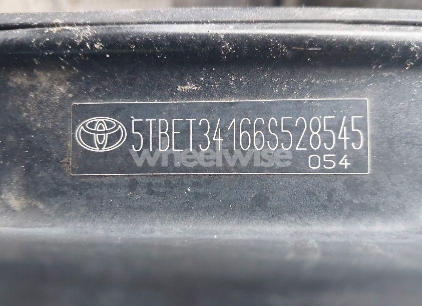 Photo 9 of 2006 Toyota Tundra SR5 V8 (VIN 5TBET34166S528545)
