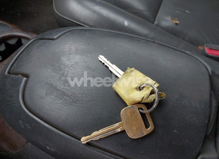 Photo 11 of 2006 Toyota Tundra SR5 V8 (VIN 5TBET34166S544342)