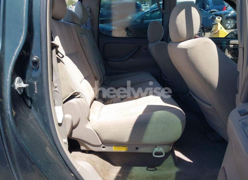 Photo 8 of 2006 Toyota Tundra SR5 V8 (VIN 5TBET34166S556992)