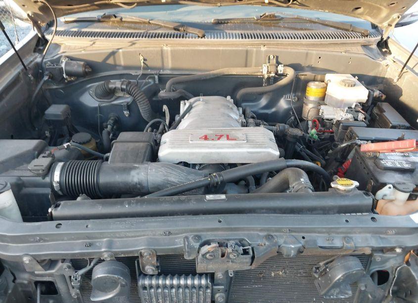 Photo 10 of 2004 Toyota Tundra SR5 V8 (VIN 5TBET34174S456140)