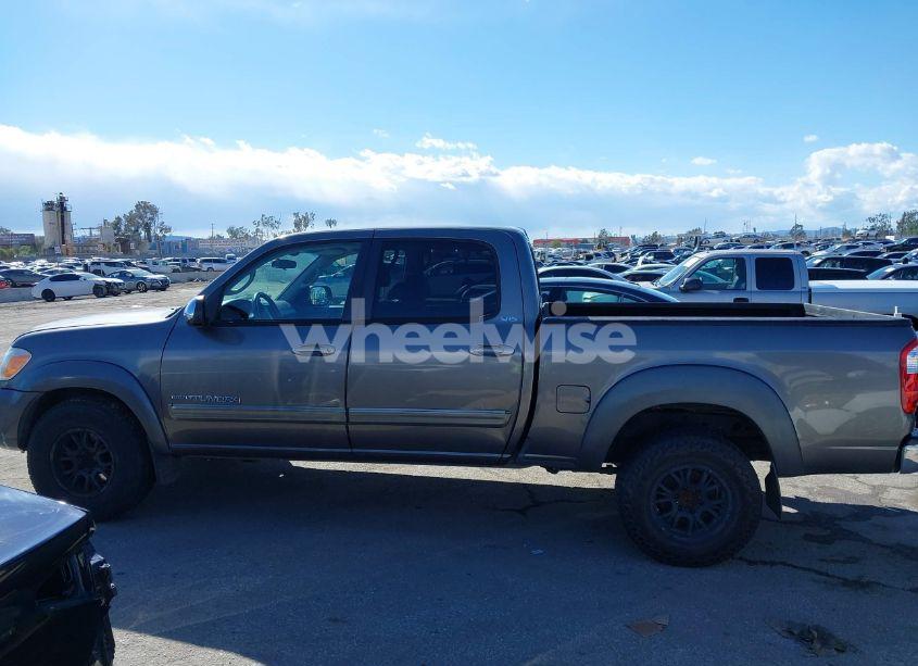 Photo 15 of 2006 Toyota Tundra SR5 V8 (VIN 5TBET34176S540185)