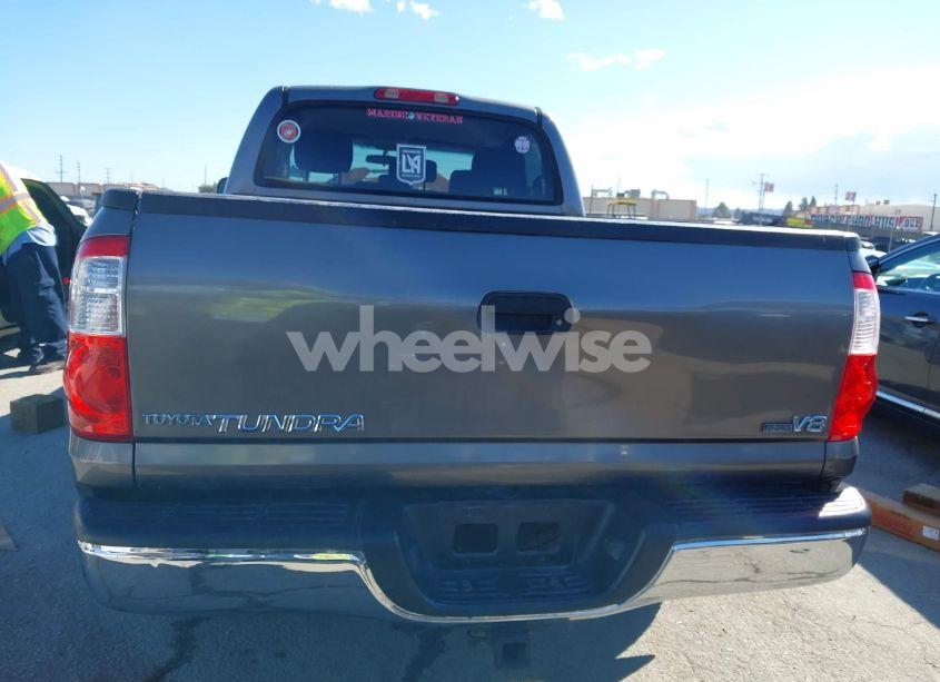 Photo 17 of 2006 Toyota Tundra SR5 V8 (VIN 5TBET34176S540185)