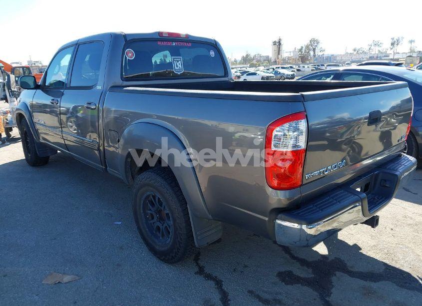 Photo 3 of 2006 Toyota Tundra SR5 V8 (VIN 5TBET34176S540185)