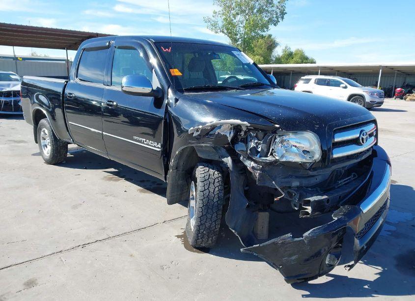2006 Toyota Tundra SR5 V8 (VIN 5TBET34176S548822) main photo