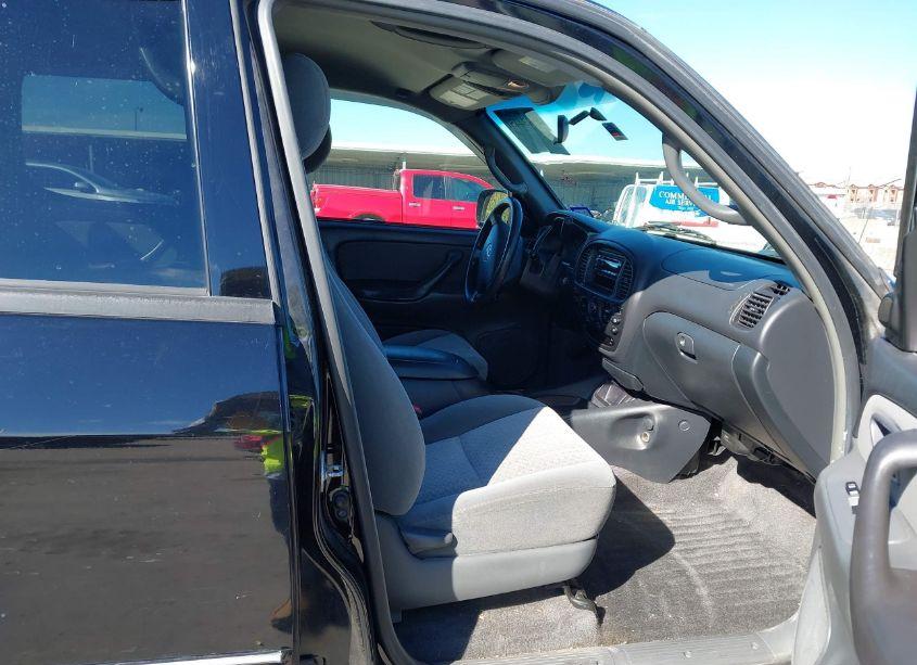 Photo 5 of 2006 Toyota Tundra SR5 V8 (VIN 5TBET34176S548822)