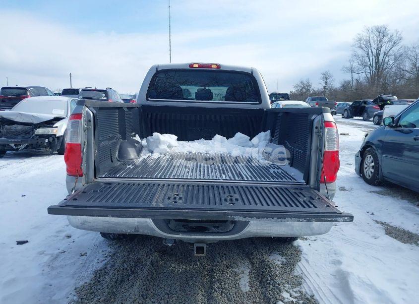 Photo 16 of 2006 Toyota Tundra SR5 V8 (VIN 5TBET34176S552773)
